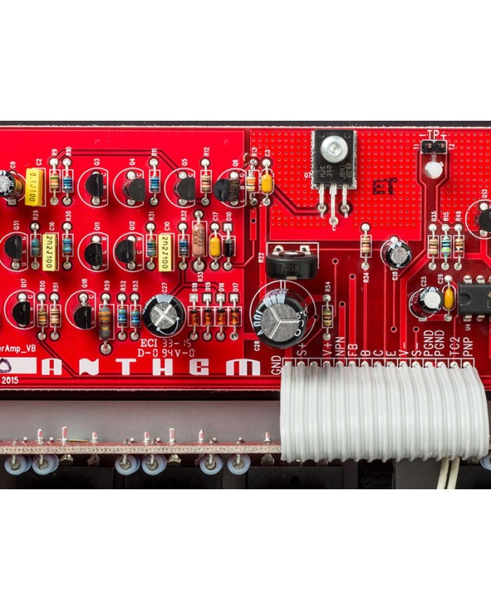 Finale di potenza a 5 canali a stato solido Anthem MCA 525 GEN 2