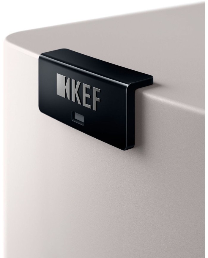 Diffusori da pavimento attivi 3 vie  Kef LS60 Wireless  Mineral White