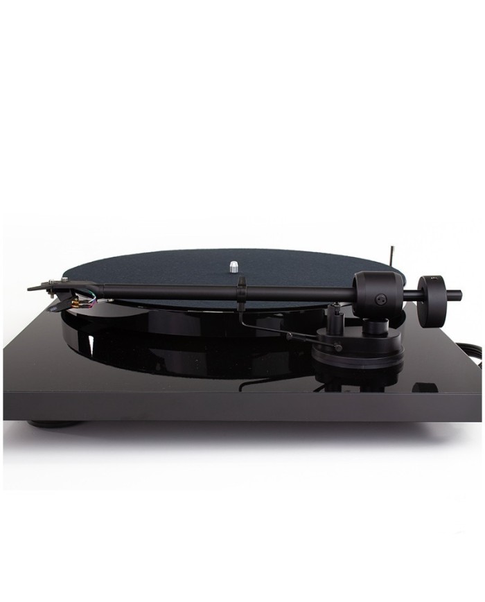 Giradischi con trazione a cinghia  Pro-Ject E1  Nero Lucido