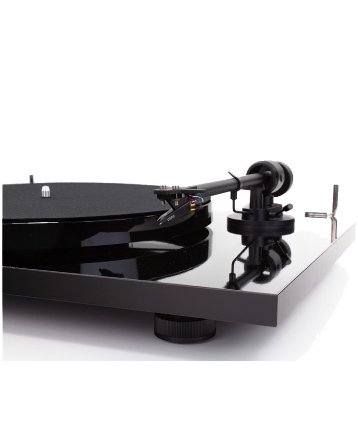 Giradischi con trazione a cinghia  Pro-Ject E1  Nero Lucido