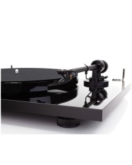 Giradischi con trazione a cinghia  Pro-Ject E1  Nero Lucido