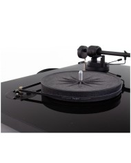 Giradischi con trazione a cinghia  Pro-Ject E1  Nero Lucido