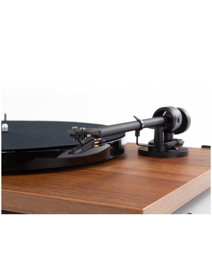 Giradischi con trazione a cinghia  Pro-Ject E1  Walnut