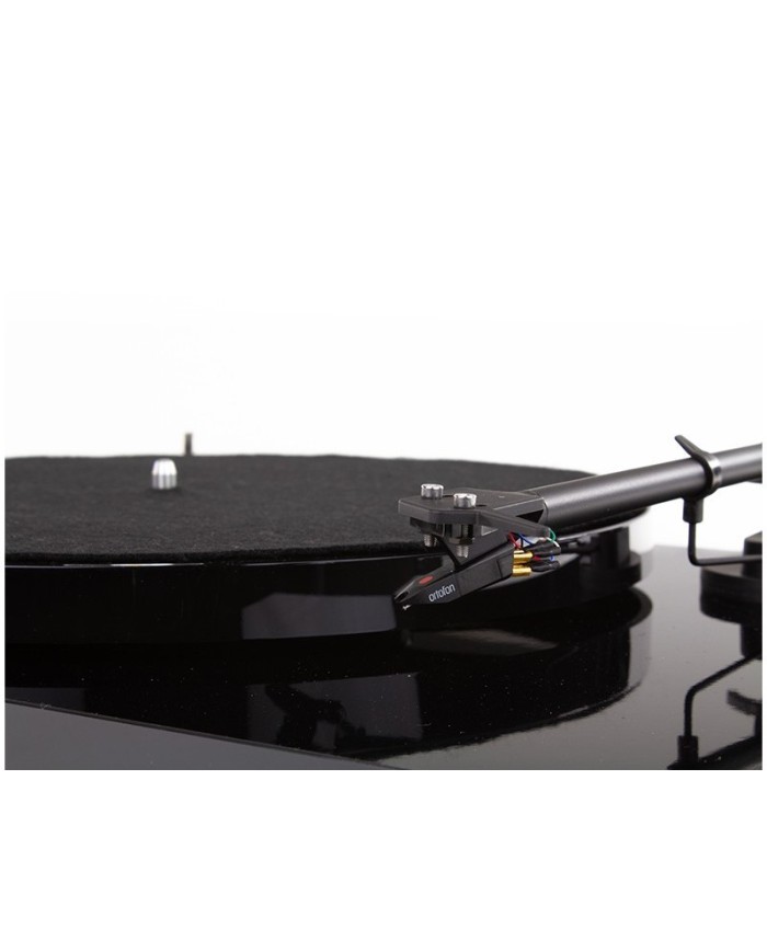 Giradischi con prephono integrato  Pro-Ject E1 Phono  Nero Lucido