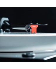 Giradischi con uscita bilanciata  Pro-Ject X2 B  Satin White