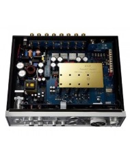 Amplificatore in classe AD con 4 moduli amplificatori mono  Rose RA180