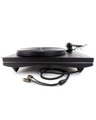 Giradischi con  trazione a cinghia  Gold Note Pianosa  Nero Laccato