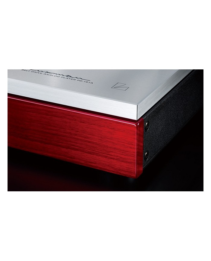 Giradischi con sistema di trasmissione a cinghia  Luxman PD-191A