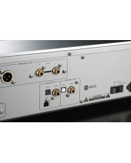 Lettore SACD  CD e MQA-CD con DAC USB  Luxman D-07X