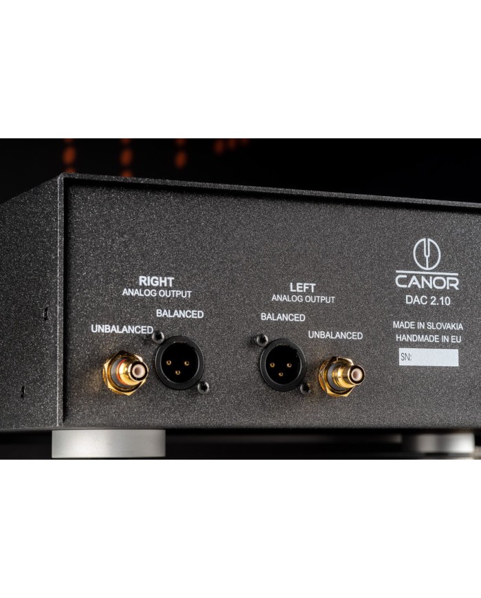 Convertitore Digitale-Analogico a valvole  Canor DAC 2.10  Nero