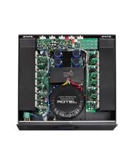 Finale di potenza multicanale in classe AB  Potenza 50w  Rotel C8