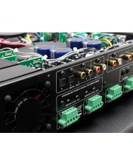 Finale di potenza multicanale in classe AB  Potenza 50w  Rotel C8