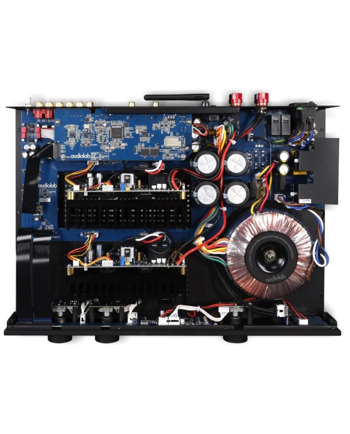 Amplificatore integrato con DAC integrato  Audiolab 7000A  Silver