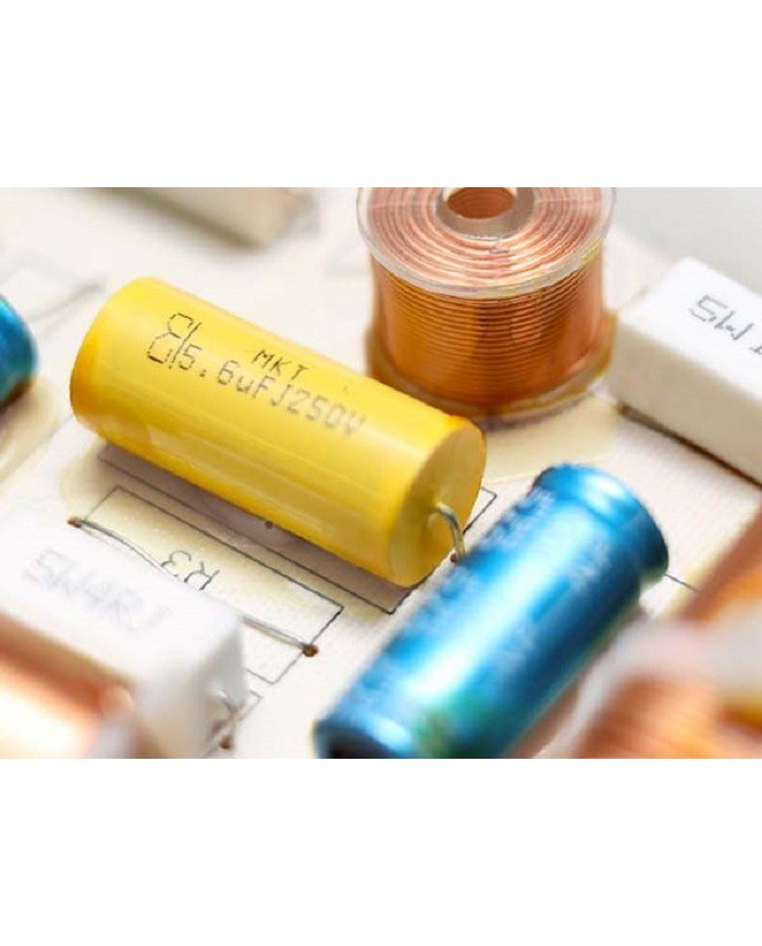 Coppia diffusori da pavimento a 3 vie  Indiana Line Tesi 661B  Bianco