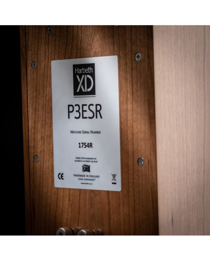 Diffusore da stand a cassa chiusa  Harbeth HL-P3ESR XD2  Ciliegio
