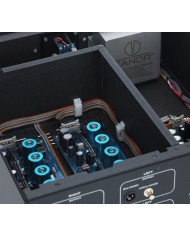 Stadio Phono MM/MC a valvole bilanciato  Canor Asterion V2  Silver