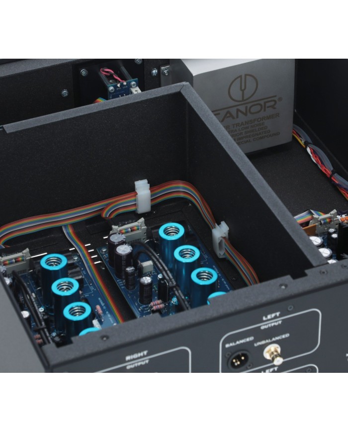 Stadio Phono MM/MC a valvole bilanciato  Canor Asterion V2  Black