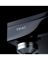 Giradischi con trazione a cinghia e uscite XLR  Teac TN-5BB  Nero Perla