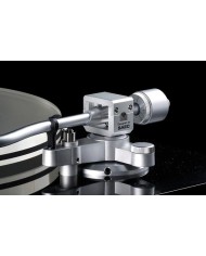 Giradischi con trazione a cinghia e uscite XLR  Teac TN-5BB  Nero Perla