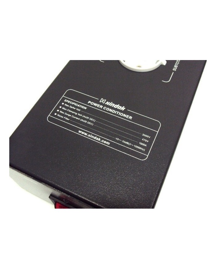 XINDAK XF-500E Condizionatore di Rete a 4 Prese Schuko