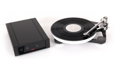 Rega NAIA...figlio di un Dio superiore