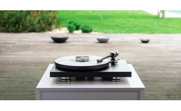 Pro-Ject Audio Systems: Una Storia di Eccellenza nel Suono Analogico